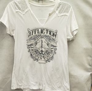 Affliction short vneck tee